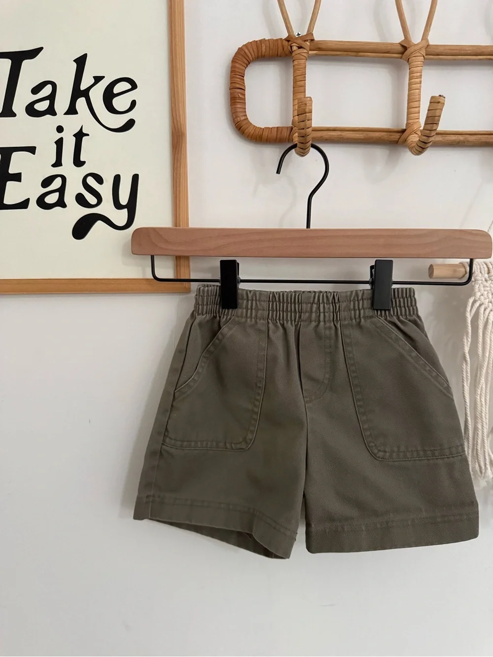 Vintage - Buster Brown 2T olive shorts